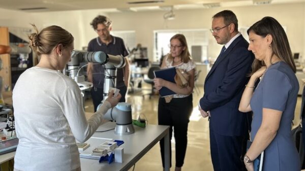 Konstantin Mogilevsky, Russia's Deputy Minister of Science and Higher Education at the EKIK Laboratory