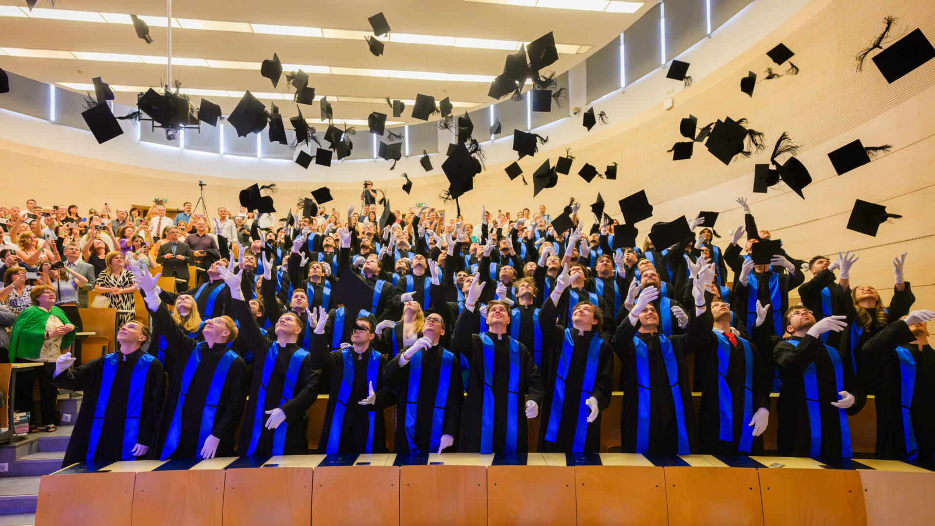 Obuda University Graduation 2025/2026: Over 1,300 Engineering Students Earn Degrees in Hungary